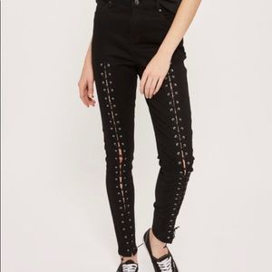 Topshop | LaceUp Jeans